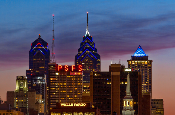 Top of Philly 7530-