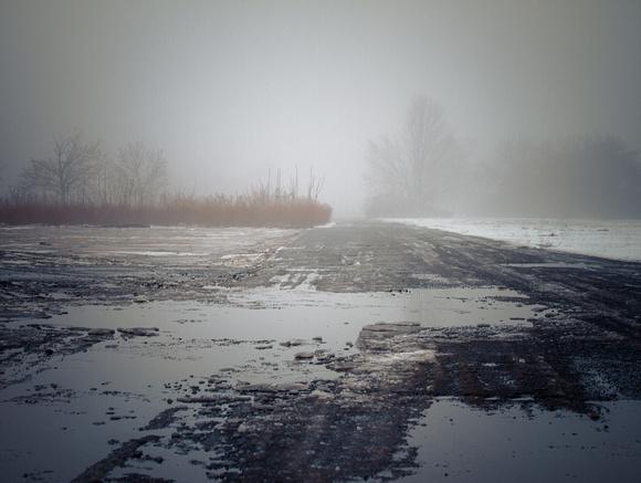 empty winter road 9605-3